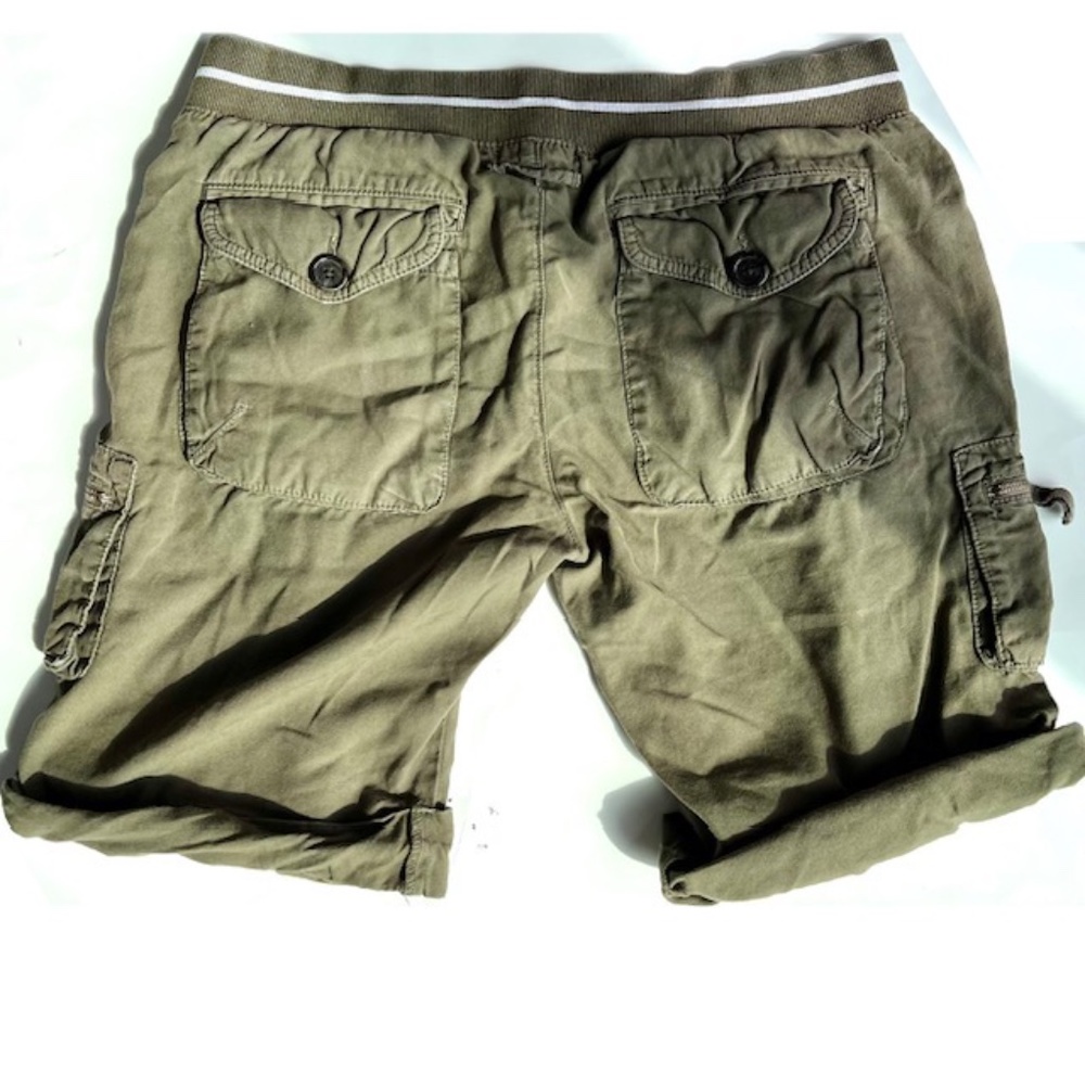 James Perse Olive Green Cargo Shorts - Picture 3 of 5